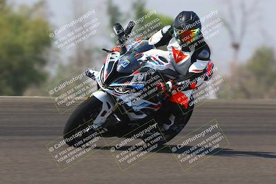 media/Sep-20-2025-TrackDaz (Sat) [[27f0cde673]]/B Group/1120am (Turn 2)/